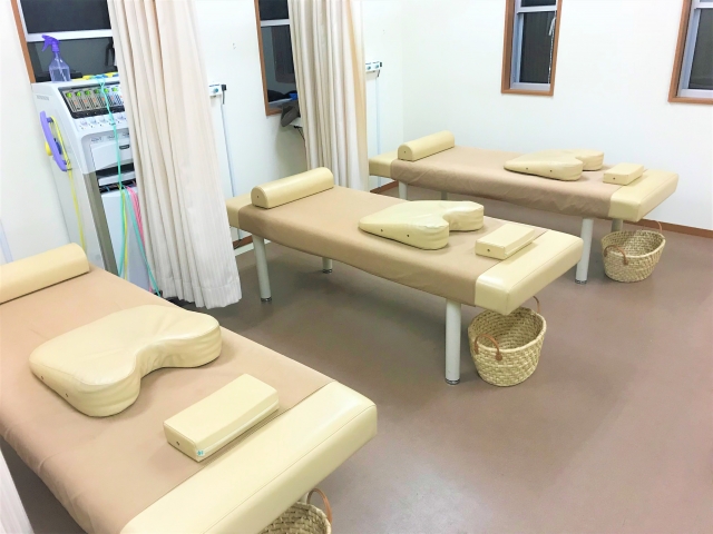 整骨院の内装に必要な設備・機器