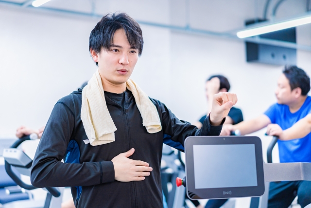 内装工事費用の目安やポイントを押さえて理想のスポーツジムをつくろう
