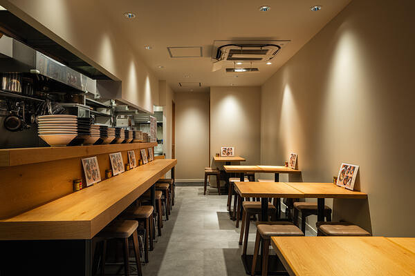 ラーメン屋の内装費用|10~15坪の見積もり5事例と内訳を比較